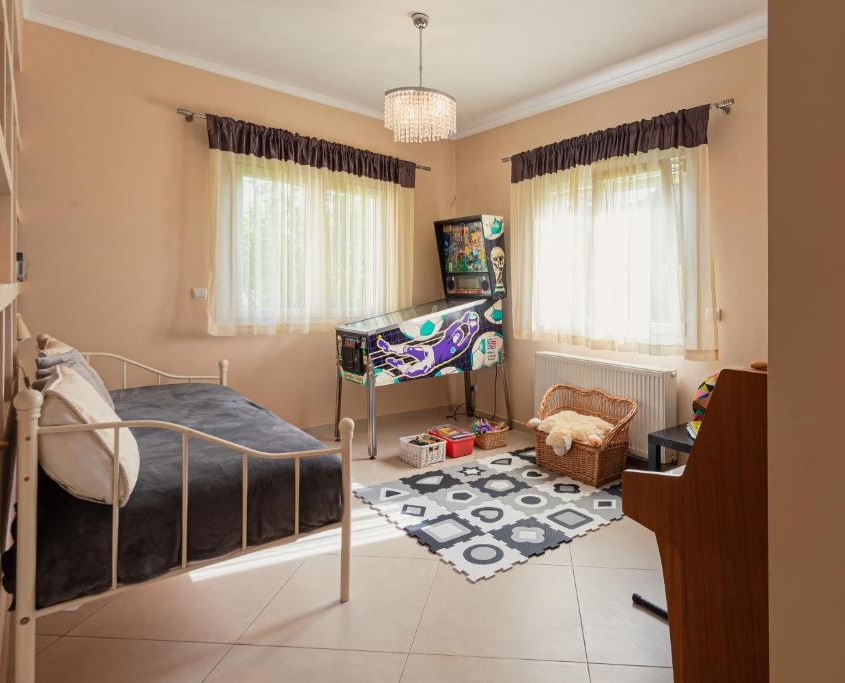 Rhoda_luxury_beach_14