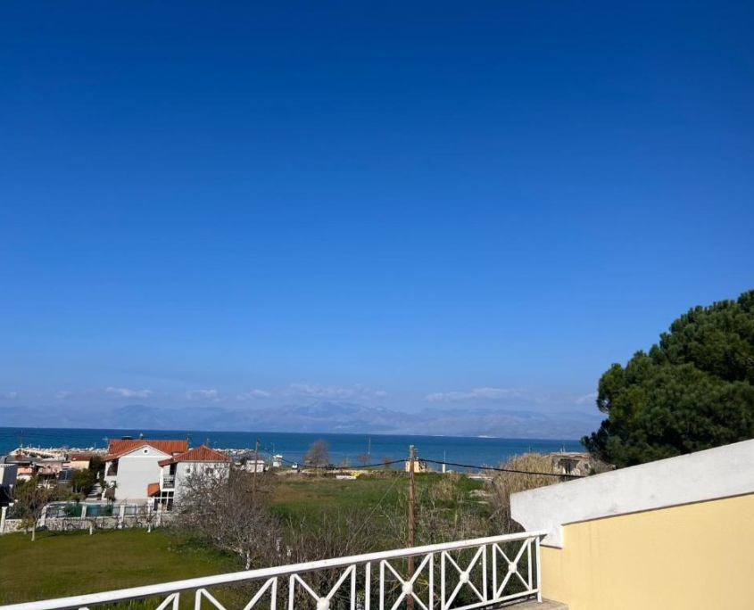 Rhoda_luxury_beach_2