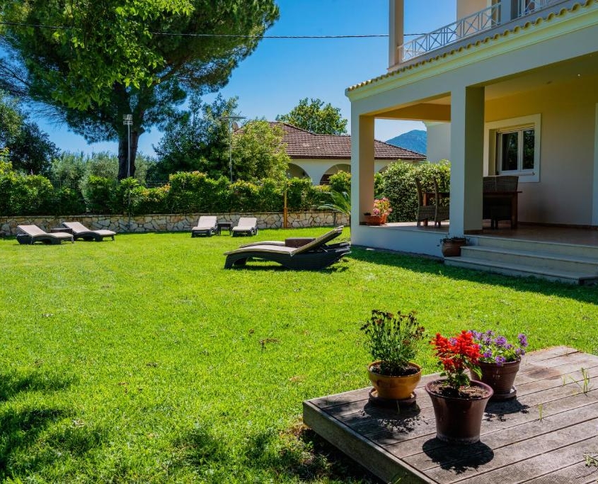 Rhoda_luxury_beach_34