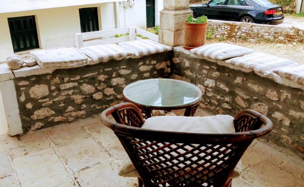 PAPOUS_BEACH_HOUSE_12