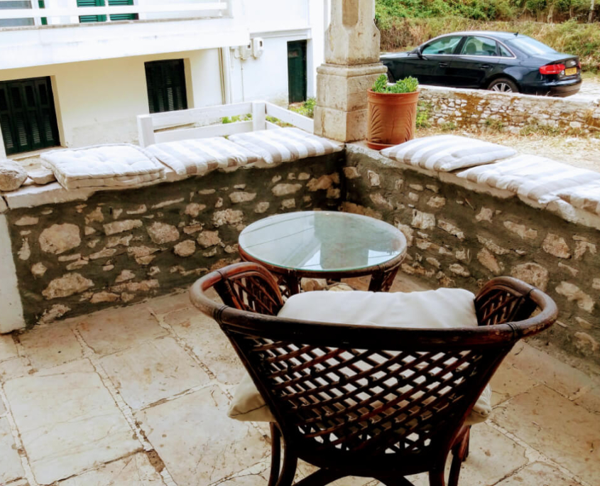 PAPOUS_BEACH_HOUSE_12