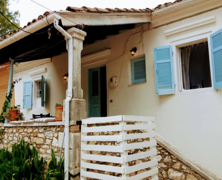 PAPOUS_BEACH_HOUSE_13