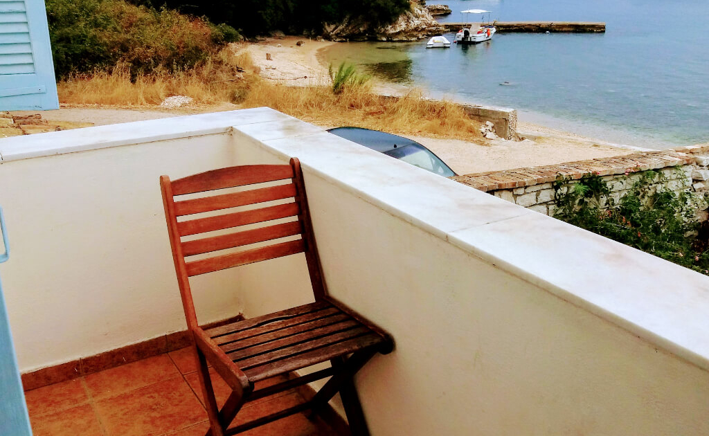 PAPOUS_BEACH_HOUSE_6