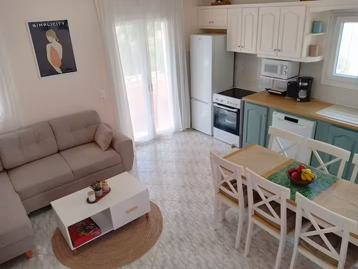 Voula's Maisonette3